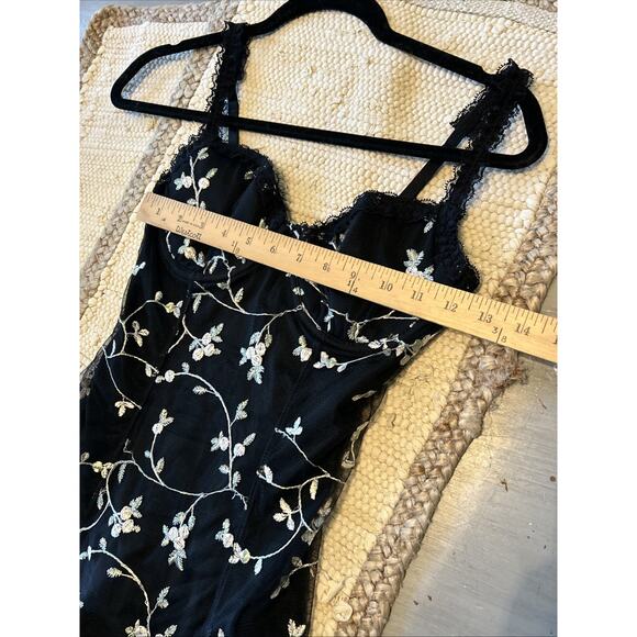 NWT Dolls Kill Protected Aura Slip Dress Black Embroidered Flowers Goth Sz M - Picture 8 of 12
